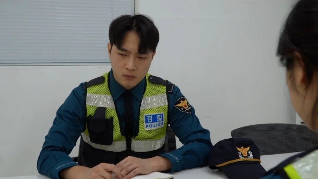 이미지 4