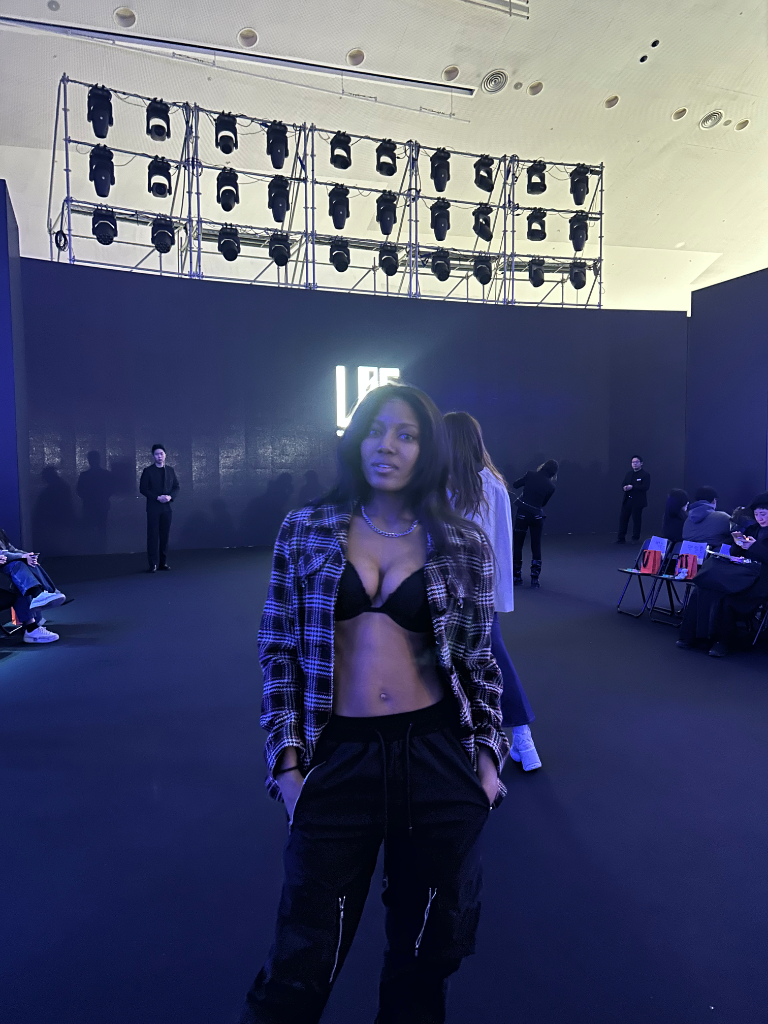 이미지 4