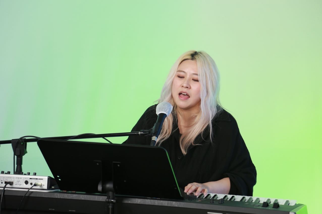 이미지 4