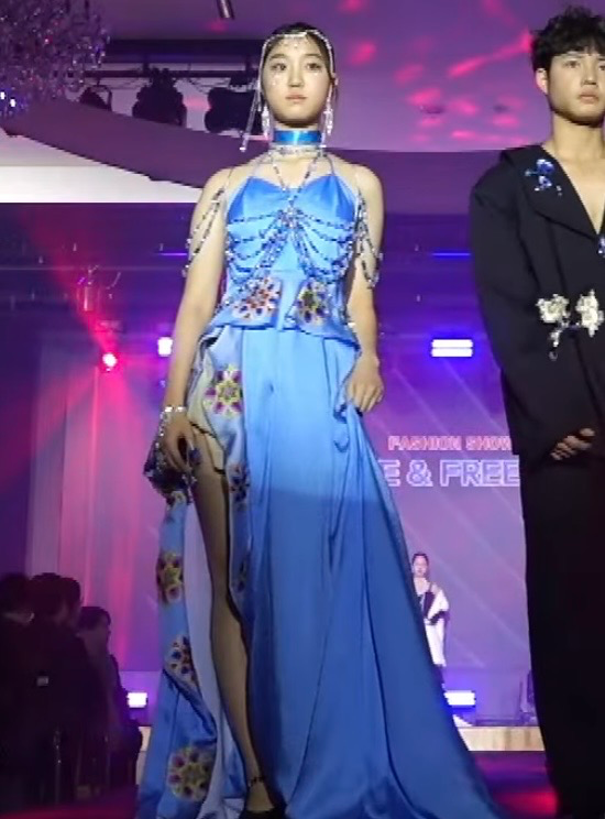이미지 6